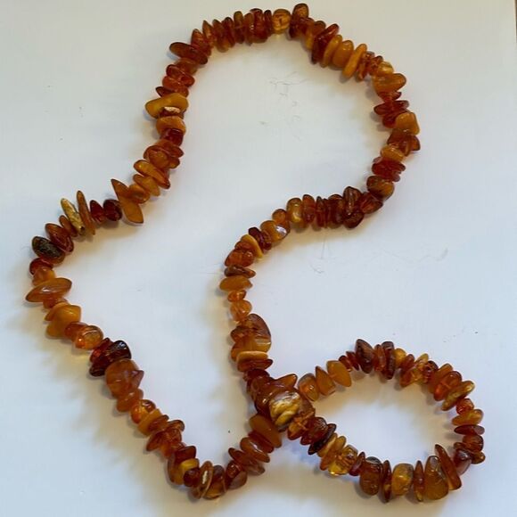 Long Strand of Large Genuine Lithuanian Baltic Amber Beads on 33” necklace - Picture 1 of 5